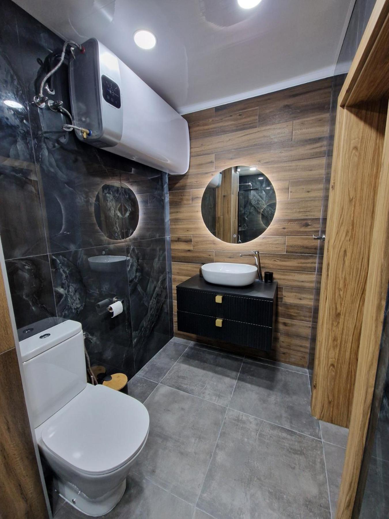 Neven Whit Free Parking 1 Br Apartament Varna