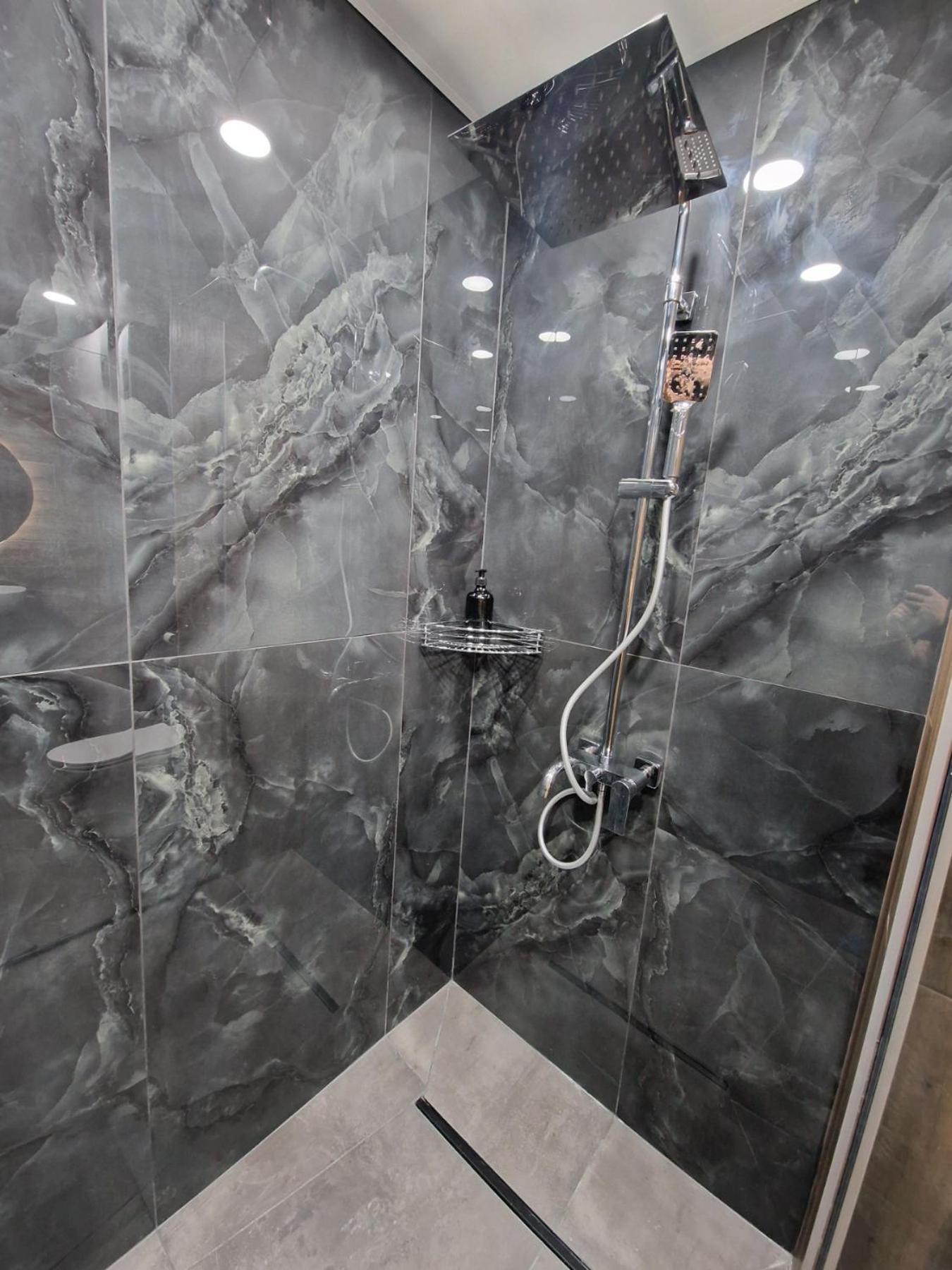 Neven Whit Free Parking 1 Br Varna