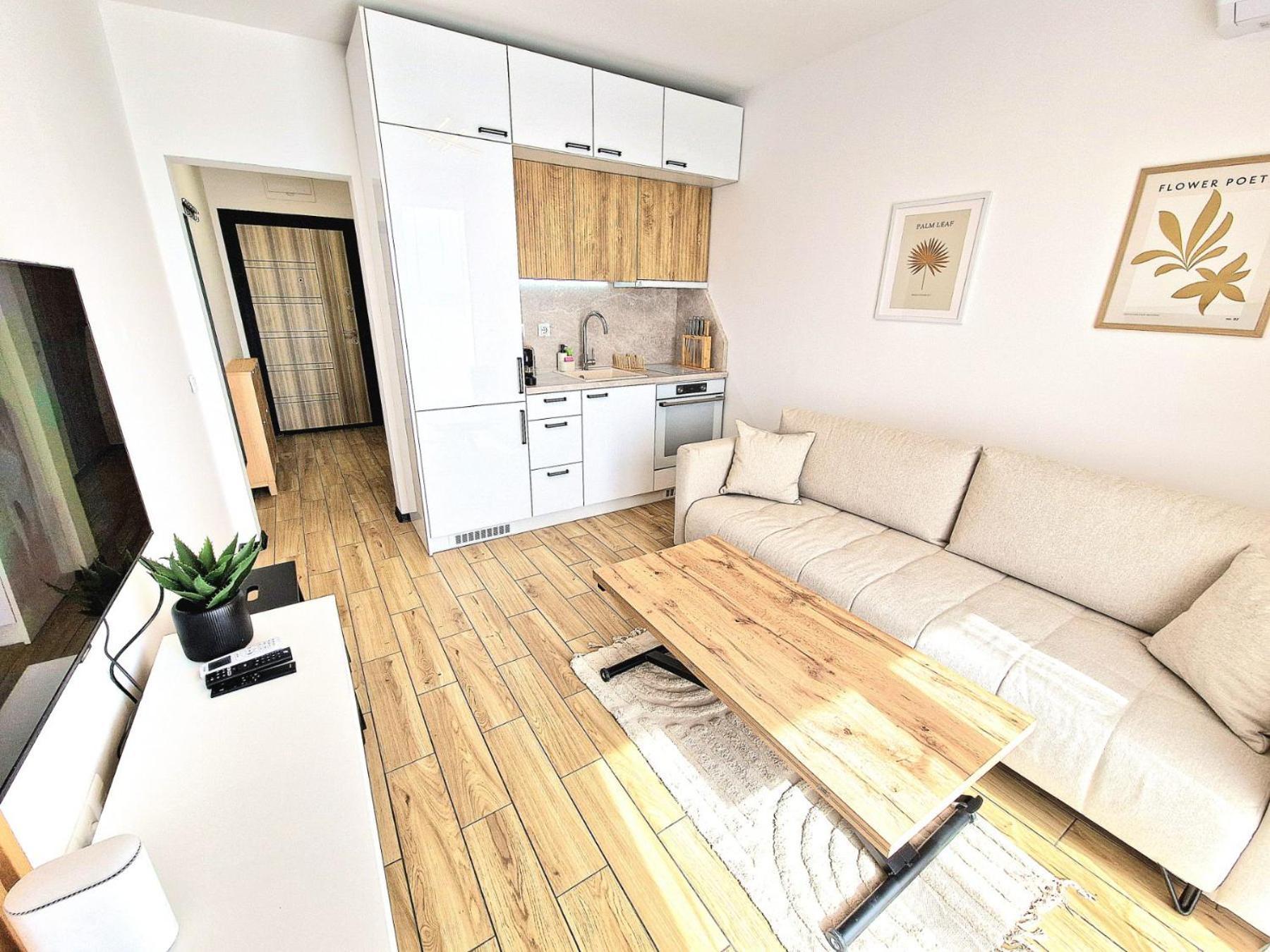 Neven Whit Free Parking 1 Br Apartament *